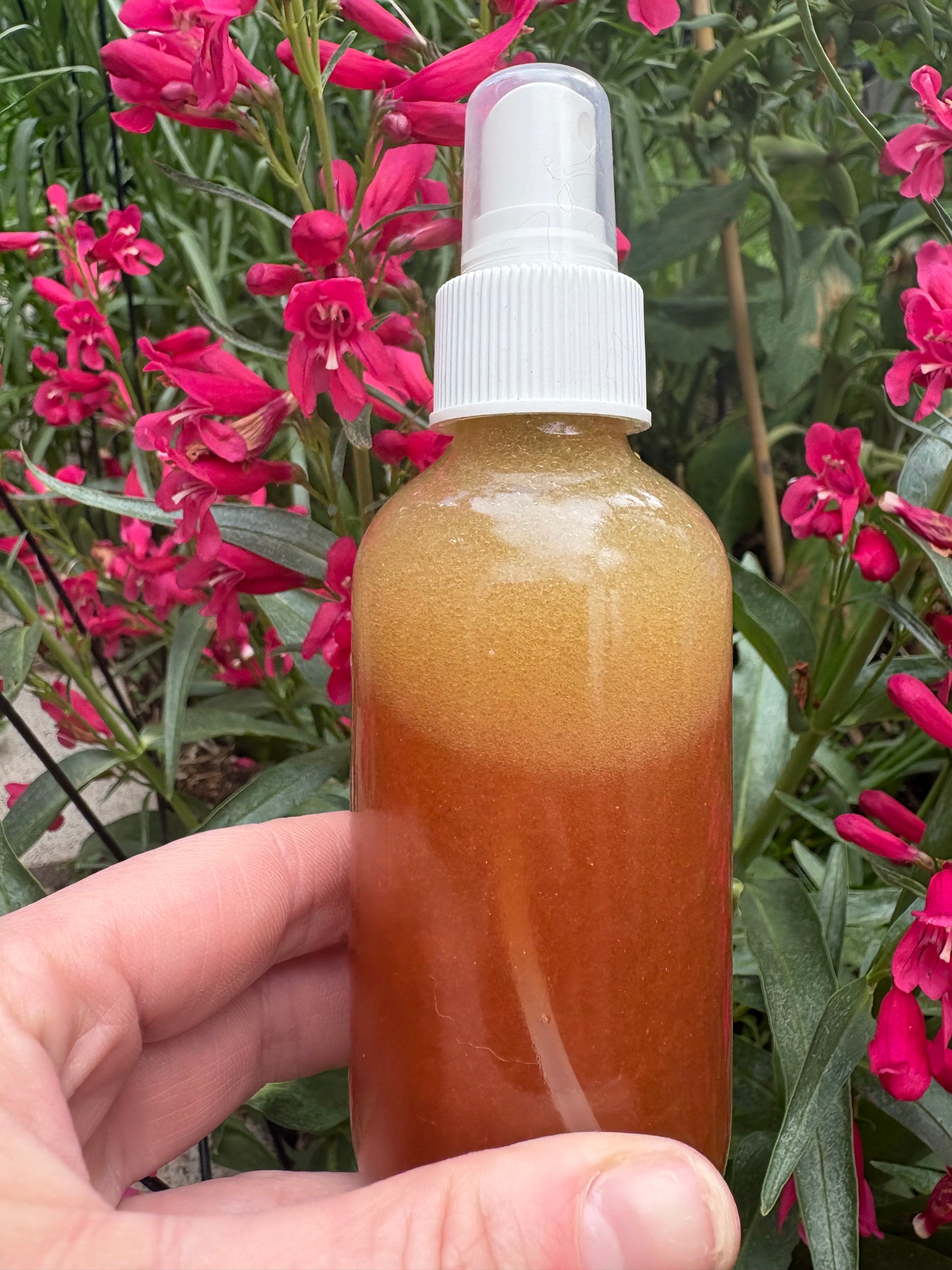 Hair Tea-Detangler and Leave-In Conditioner